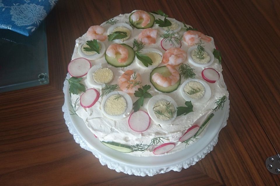 Festliche Sandwichtorte