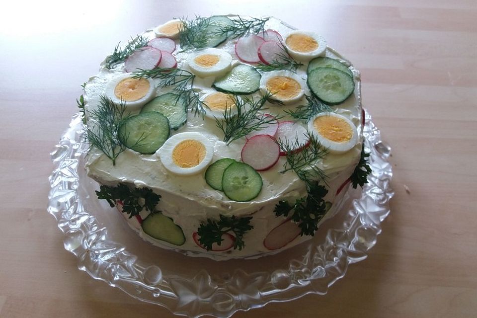 Festliche Sandwichtorte