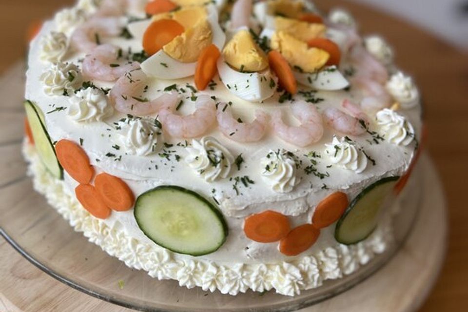 Festliche Sandwichtorte