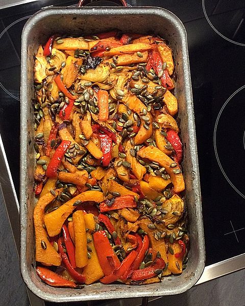 Gebackener Butternut-Kürbis aus dem Ofen