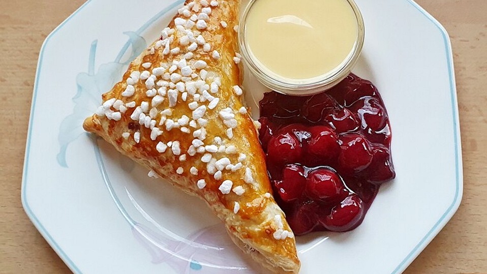 Schnelle Kirschtaschen von Serenade1611 Schnelle Kirschtaschen von Serenade1611