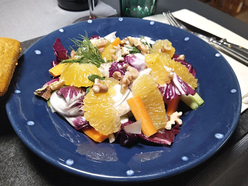 Fruchtiger Radicchio-Fenchel-Salat von jodka_sour| Chefkoch