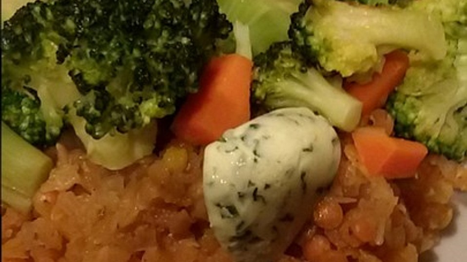 Gemüse auf Rote-Linsen-Risotto mit Zitronen-Pfeffer-Butter von HandAndHeart Gemüse auf Rote-Linsen-Risotto mit Zitronen-Pfeffer-Butter von HandAndHeart