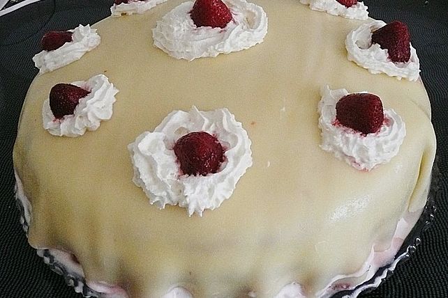 Mohn - Waldbeer - Marzipan - Torte| Chefkoch