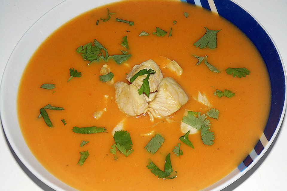 Möhren-Kokos-Suppe