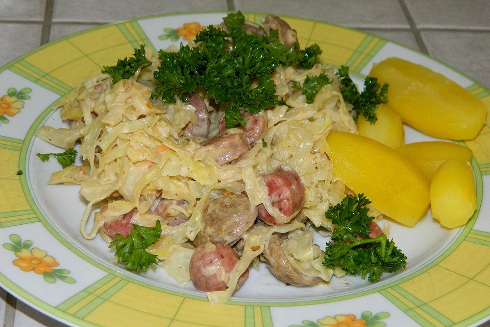 Spitzkohlpfanne mit Bratwursttalern