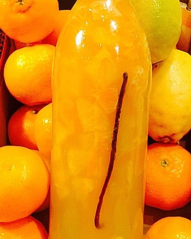 Orangen-Mandarinen-Likör nach Maria Art