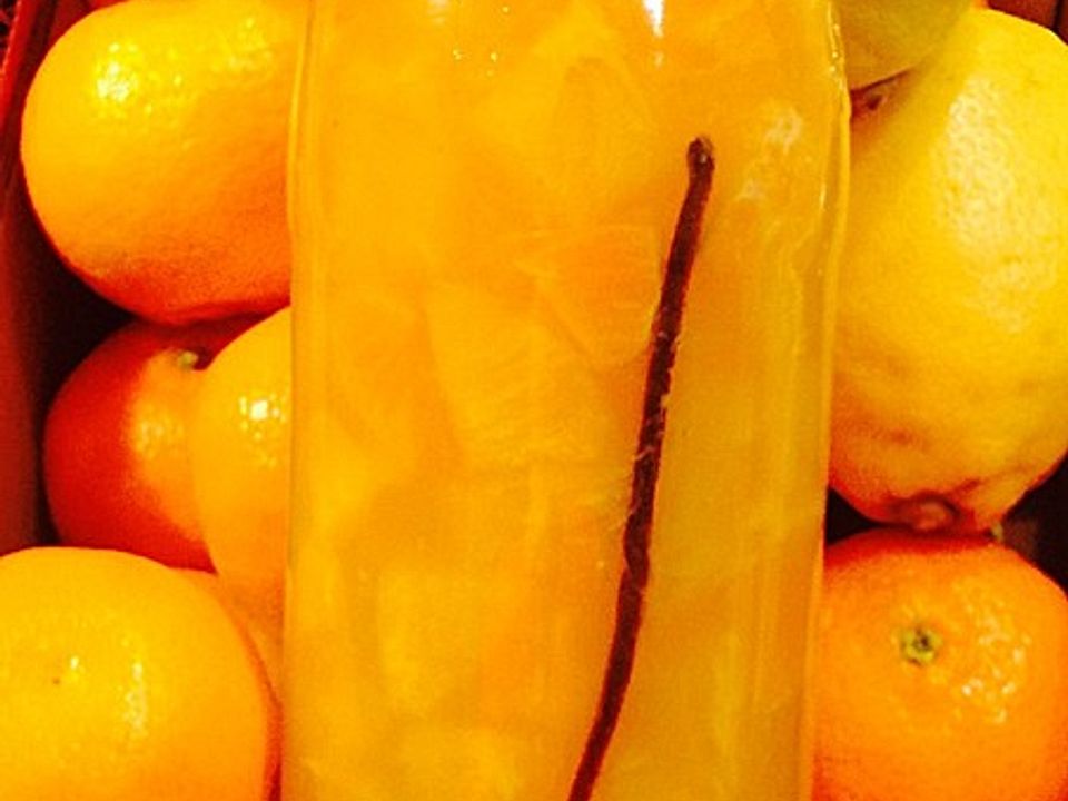Orangen-Mandarinen-Likör nach Maria Art von Prozek| Chefkoch