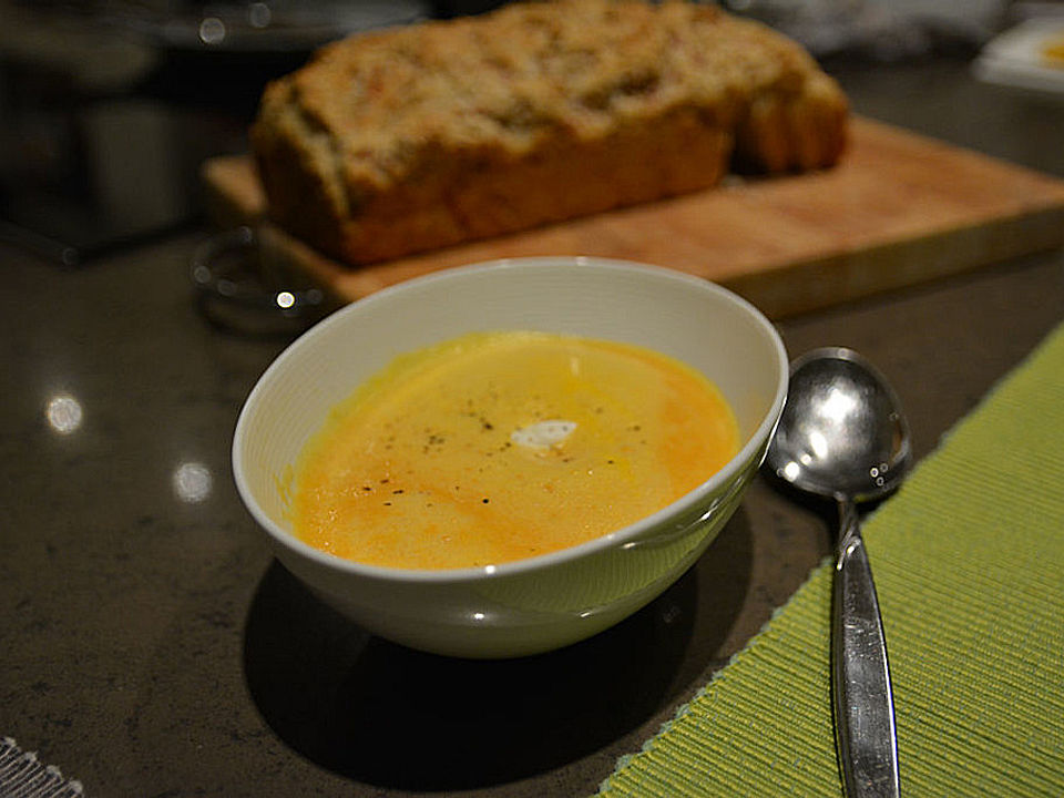 Möhren-Orangen Suppe von anneforever| Chefkoch