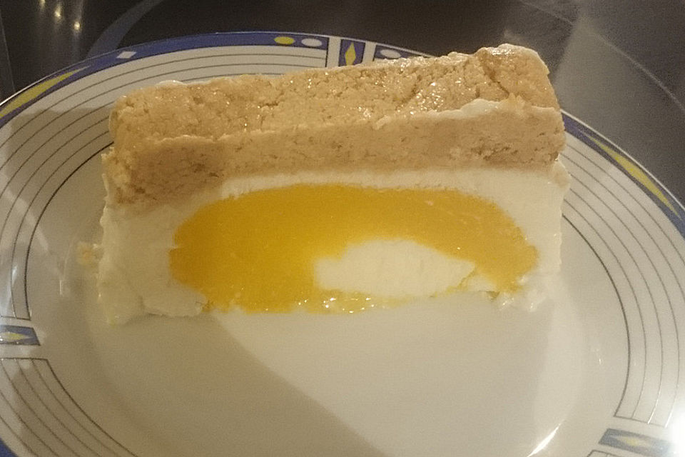 Frozen Mango Cheesecake