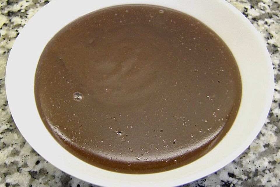 Selbstgemachter Schokoladenpudding