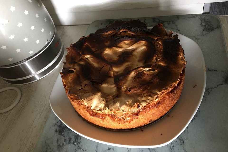 Stachelbeer-Baiser-Kuchen à la Bad Lauterberg