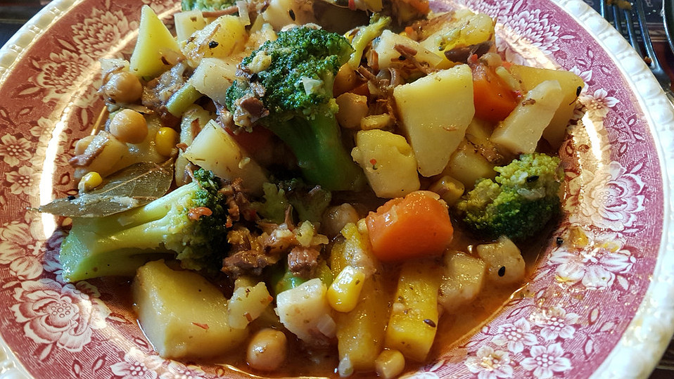 Marrokanischer Gemüsetopf mit Kichererbsen von Laeuferin Marrokanischer Gemüsetopf mit Kichererbsen von Laeuferin