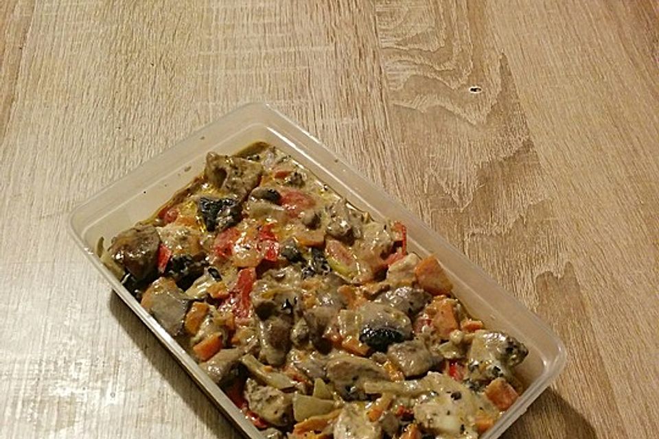 Low Carb Gorgonzola Pilzpfanne mit Huhn