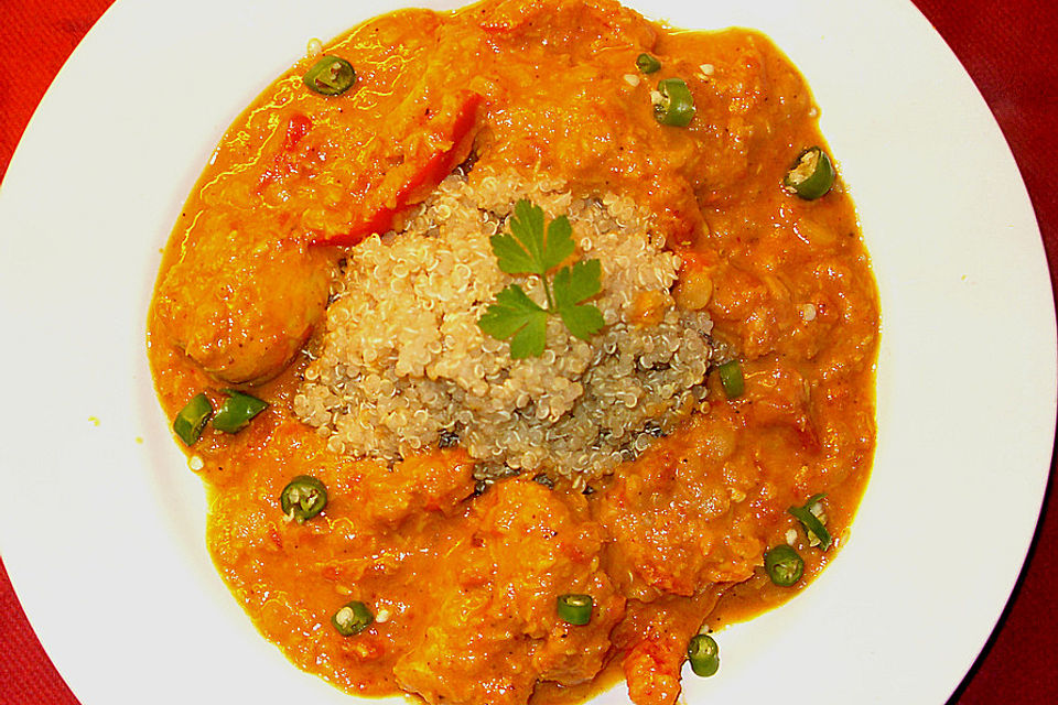 Indisches Chickencurry mit Tomaten und Kokos