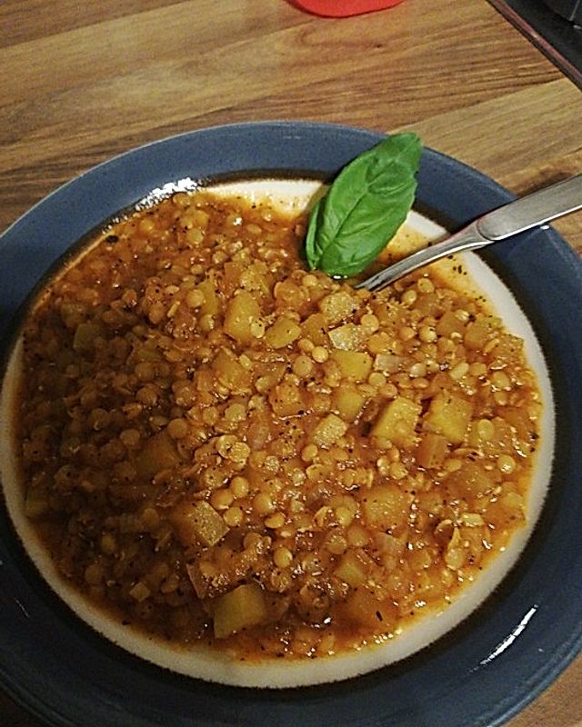 Vegane Apfel-Linsen-Suppe