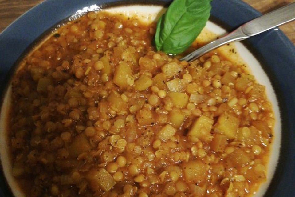 Vegane Apfel-Linsen-Suppe