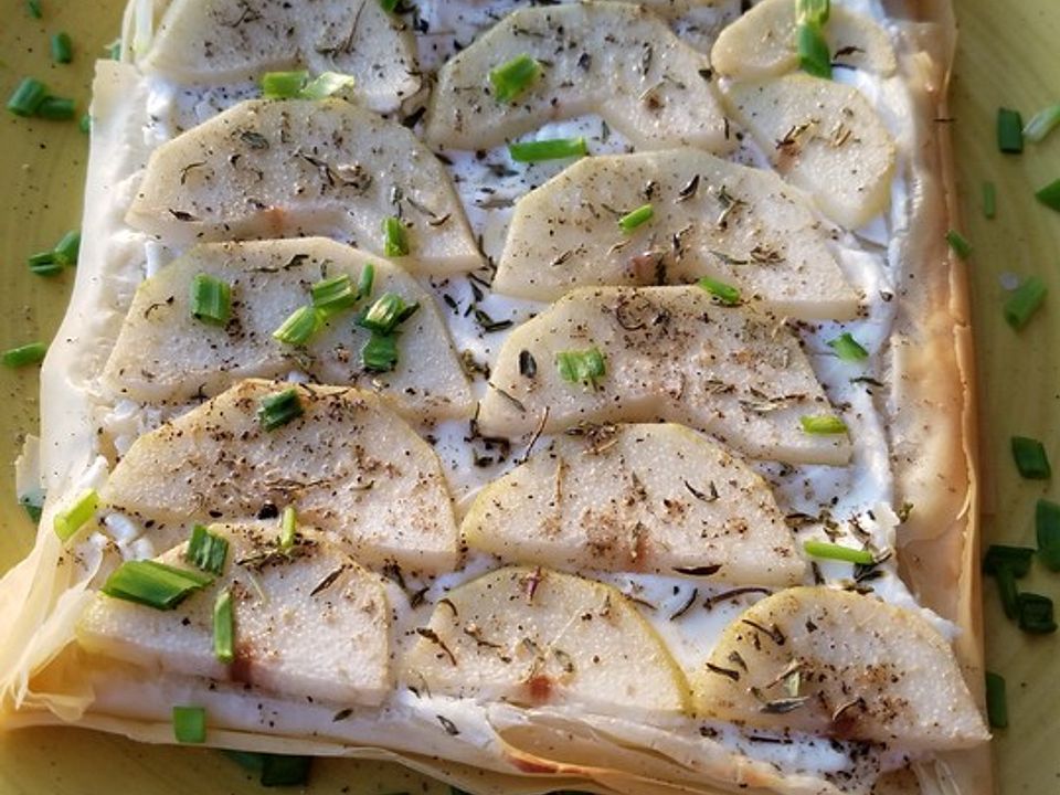 Birne mit Ziegenfrischkäse auf Blätterteig von Tatunca| Chefkoch