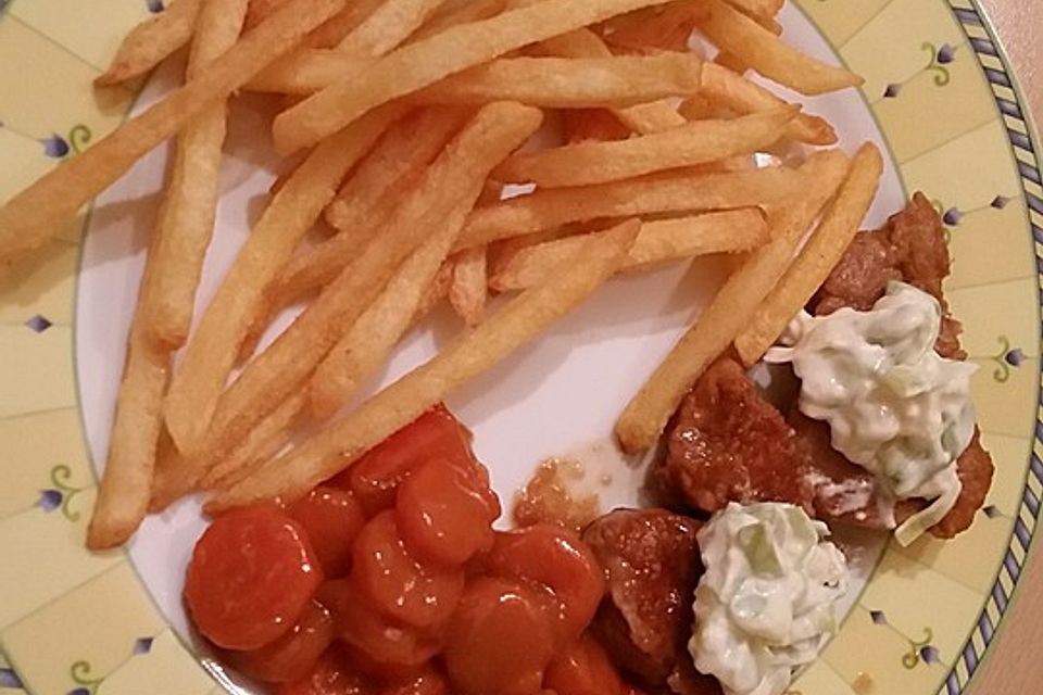 Schweinefilet mit Knoblauch-Porree-Mayonnaise und Orangen-Sojasauce-Möhren