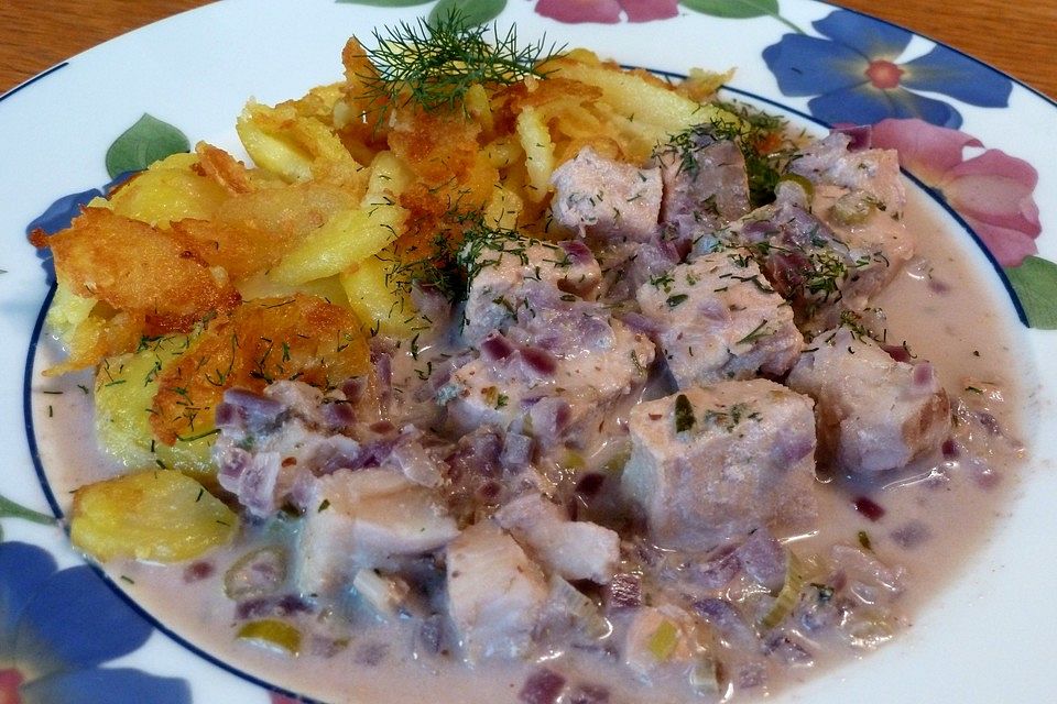 Fischpfanne in Senfsauce