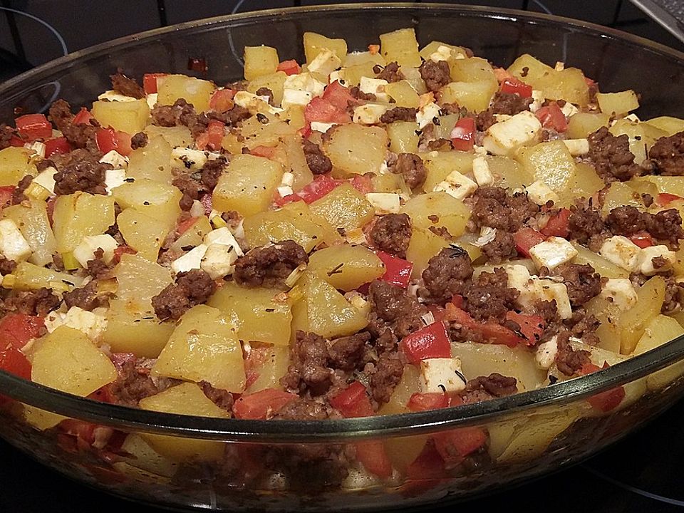 Kartoffelauflauf mit Hackfleisch, Tomaten und Feta von Zesty| Chefkoch