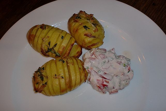 Fächerkartoffeln mit Radieschendip von mrjost| Chefkoch