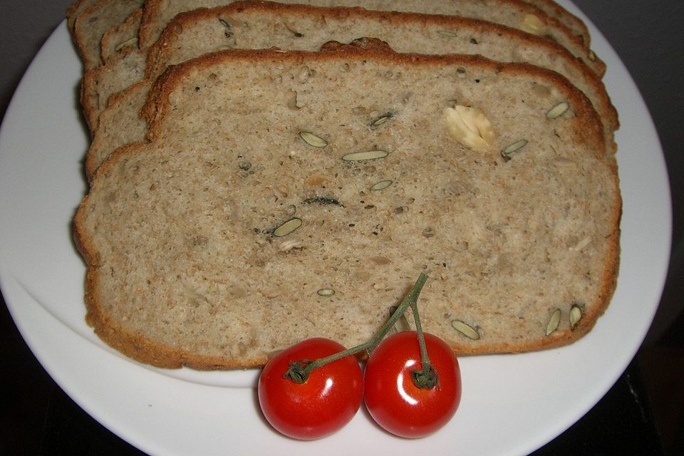 Dinkelvollkornbrot mit Körnern, Nr.1