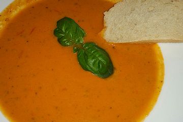 Tomaten-Zucchinicremsuppe