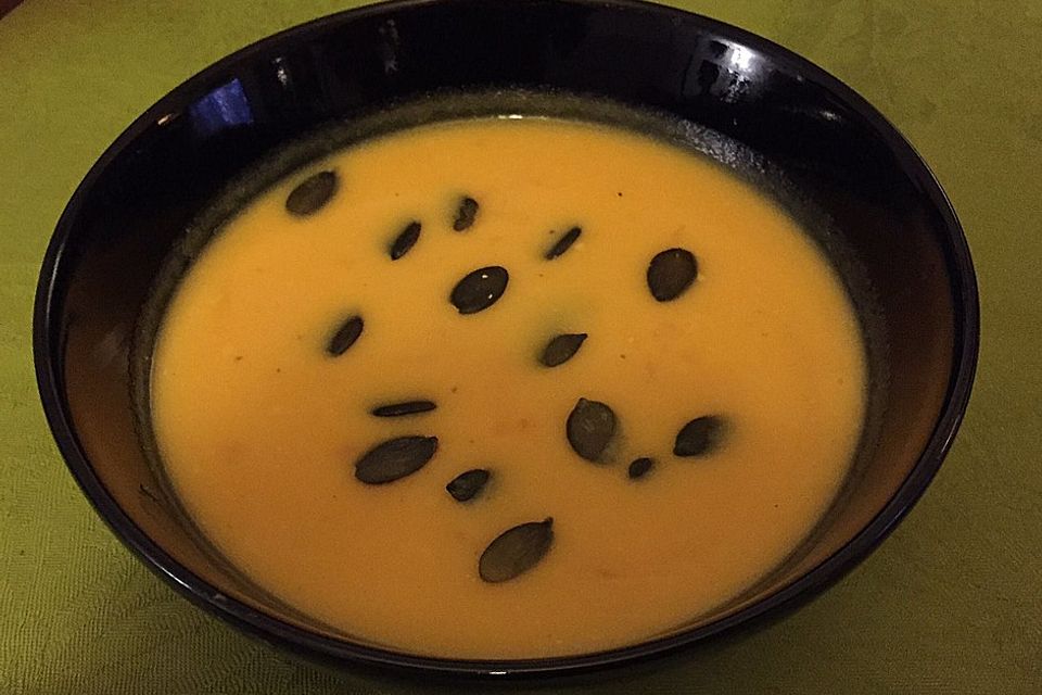 Kürbissuppe aus Muscateller-Kürbis