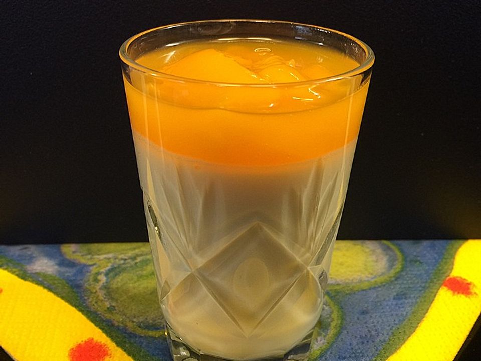 Vanille Panna Cotta mit Mangosauce von daniela177| Chefkoch
