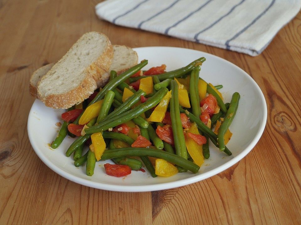 Grüne Bohnen mit Paprika und Tomaten von Pannepot | Chefkoch