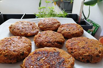 Saftiger Veganer Gemuseburger Von Hannah Kocht Einfach Chefkoch 
