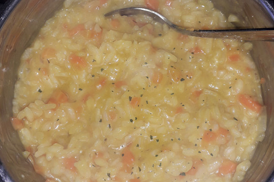 Farbenfrohes Risotto für Kinder