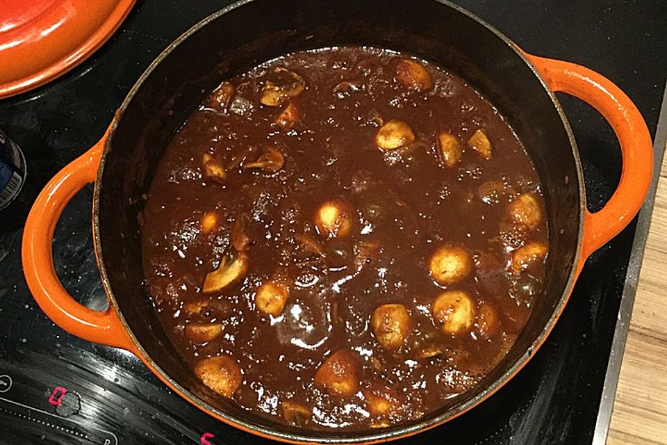 "Mittelschnelles" Lammragout mit Tomaten und Champignons