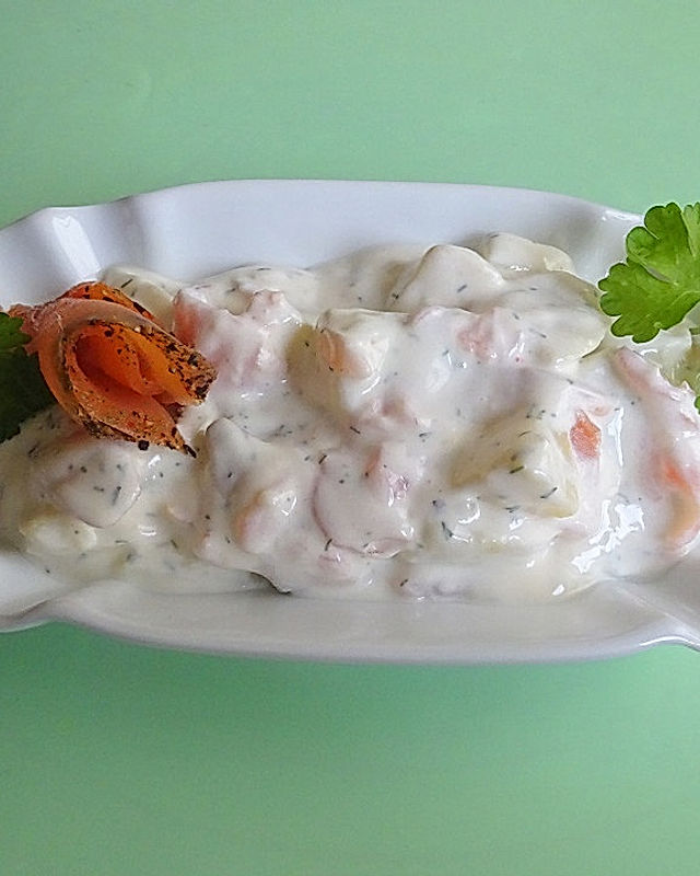 Schwedischer Karoffelsalat mit Lachs