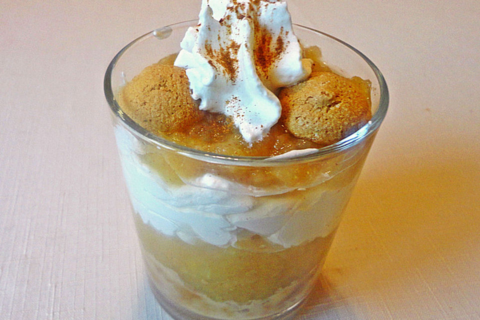 Amarettini - Apfel - Dessert