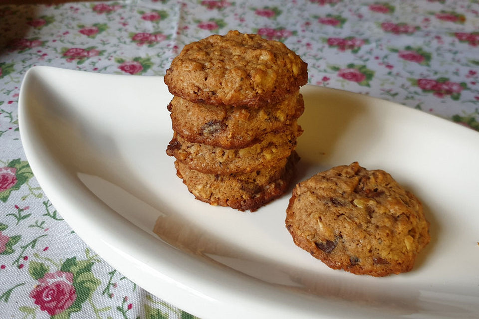 Urmelis Bananen-Haferflocken-Walnuss-Cookies