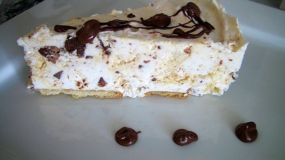 Stracciatella Eistorte von KaraSusu Stracciatella Eistorte von KaraSusu