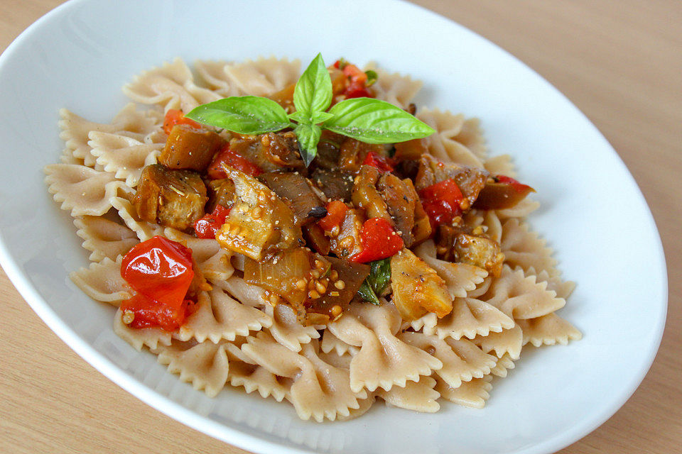 Pasta mit Auberginen aglio & olio