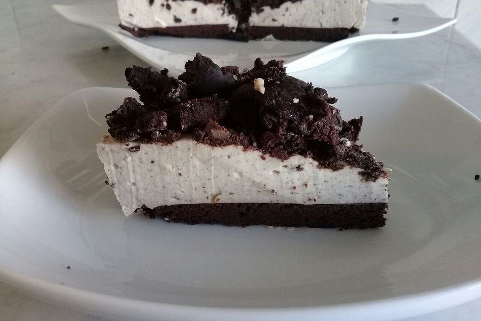 Gesunder Oreo-Kuchen mit viel Protein ohne Mehl