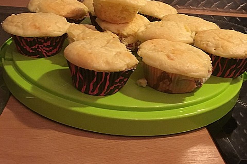 Mandarinen-Muffins mit Vanille-Frischkäse-Guss