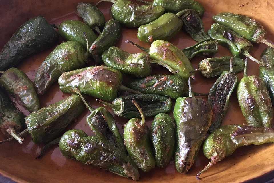 Pimientos de Padrón mit Fleur de Sel