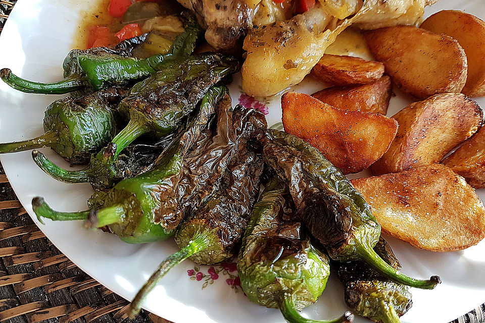 Pimientos de Padrón mit Fleur de Sel