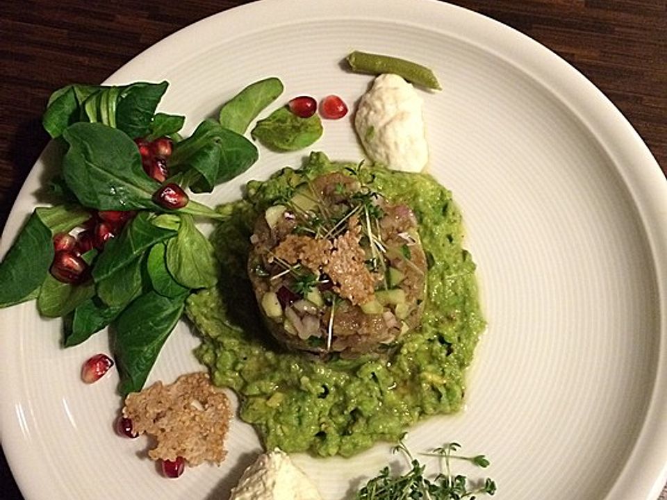 Thunfischtatar auf Avocadocreme von Sammy-321| Chefkoch Thunfischtatar auf Avocadocreme von Sammy-321| Chefkoch