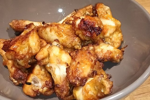 Amerikanische knusprige Honig Sriracha Chicken Wings von sukeyhamburg17 ...