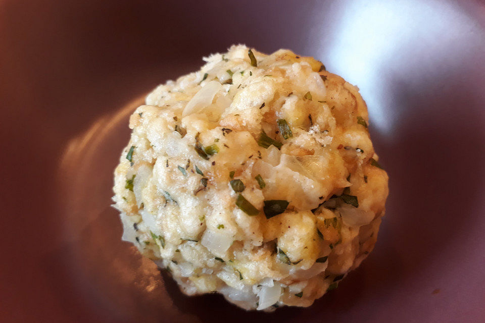 Steirische Kräuterknödel