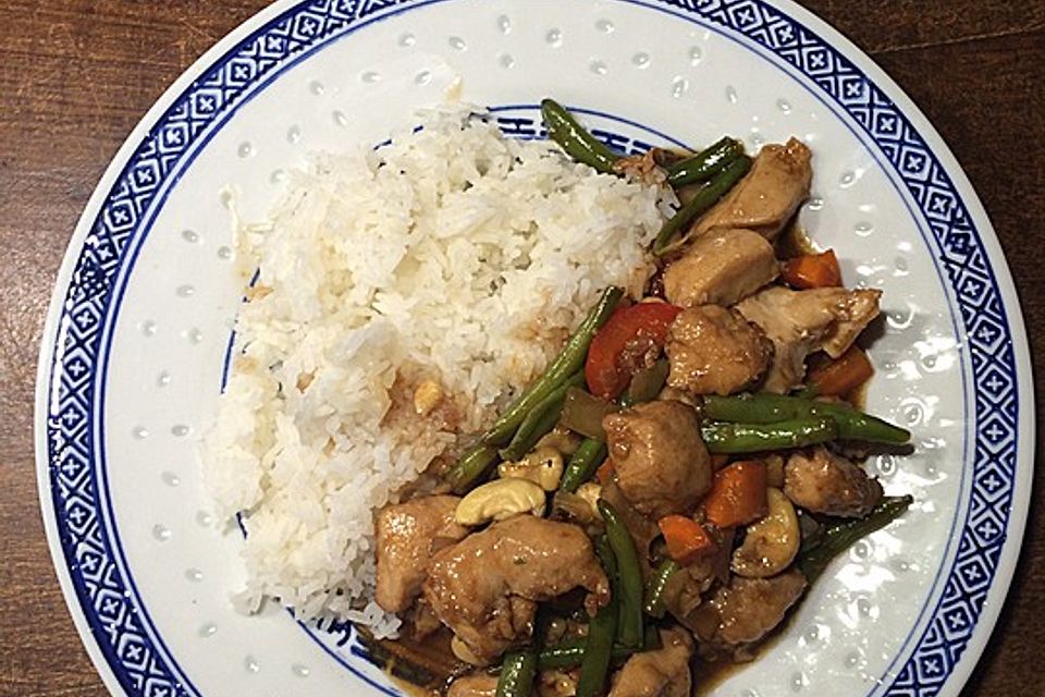 Kung Pao Hühnchen mit Cashewnüssen nach Szechuan-Art