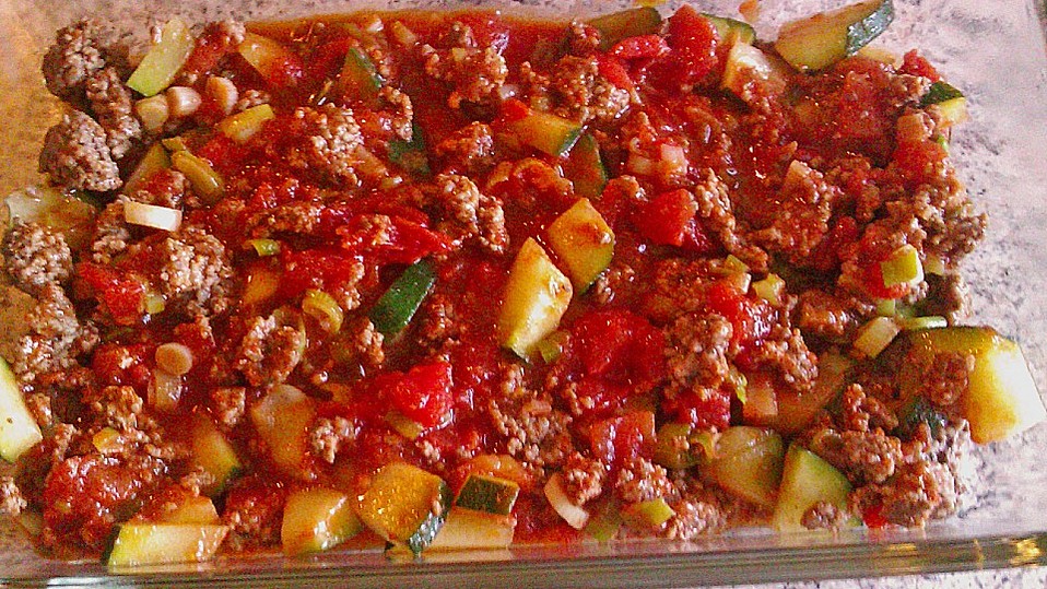 Zucchinihackfleischauflauf mit Käsekruste von Marlena Zucchinihackfleischauflauf mit Käsekruste von Marlena