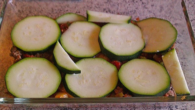 Zucchinihackfleischauflauf mit Käsekruste von Marlena Zucchinihackfleischauflauf mit Käsekruste von Marlena