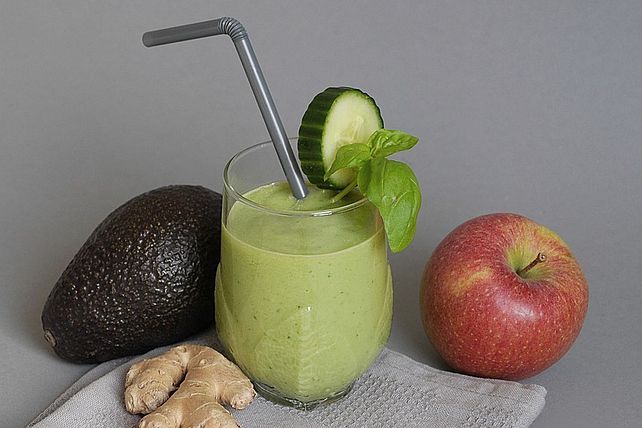 Avocado-Smoothie mit Apfel, Gurke und Basilikum von ars_vivendi| Chefkoch